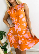 Zweifarbiges Rüschenkleid mit Blumenmuster